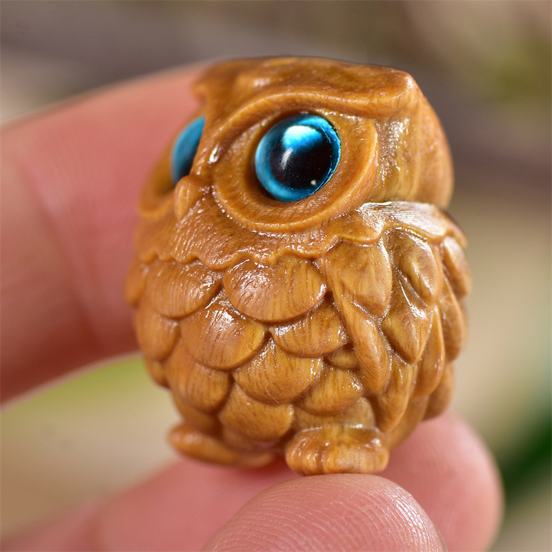 Woodworking Resin - Mini Green Sandalwood Wood Carving Owl